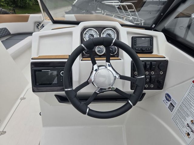2026 Starcraft SVX 230 DC OB w/250hp and Trailer - 15
