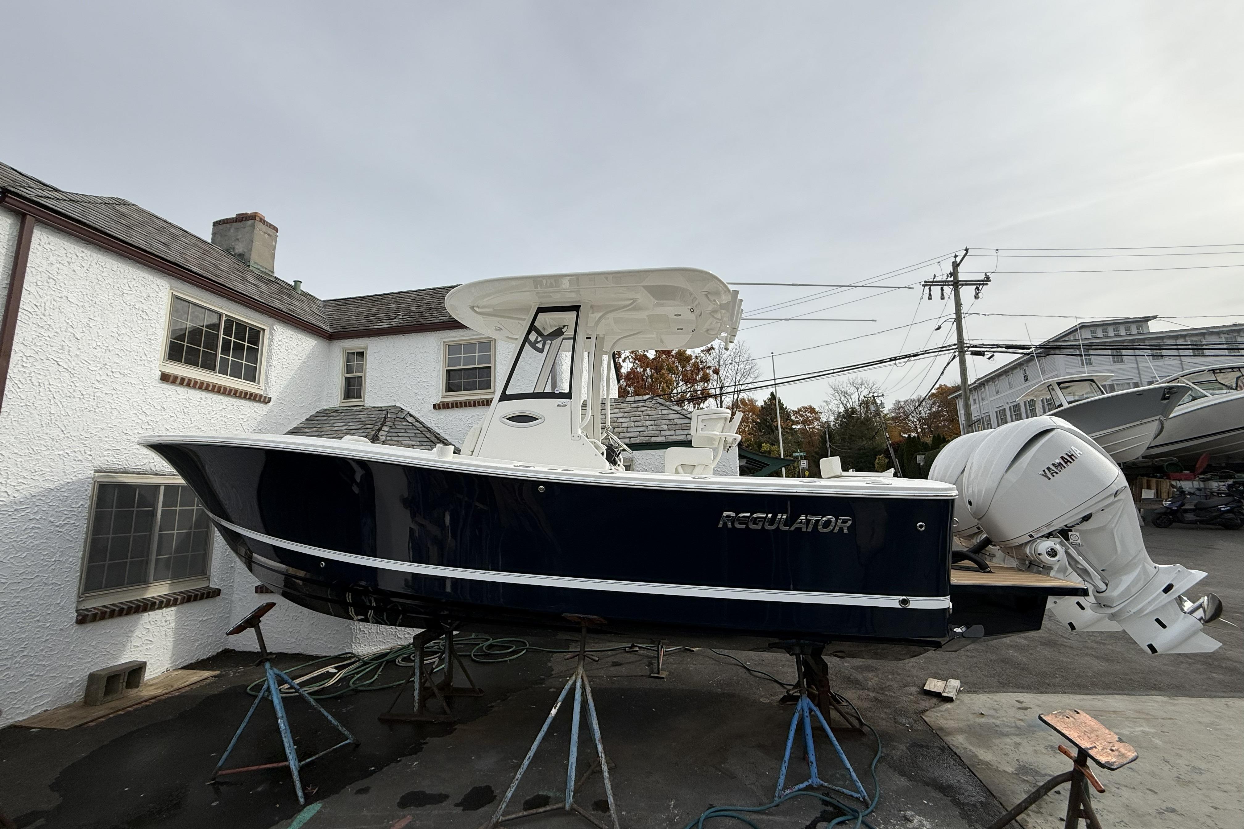2026 Regulator 25
