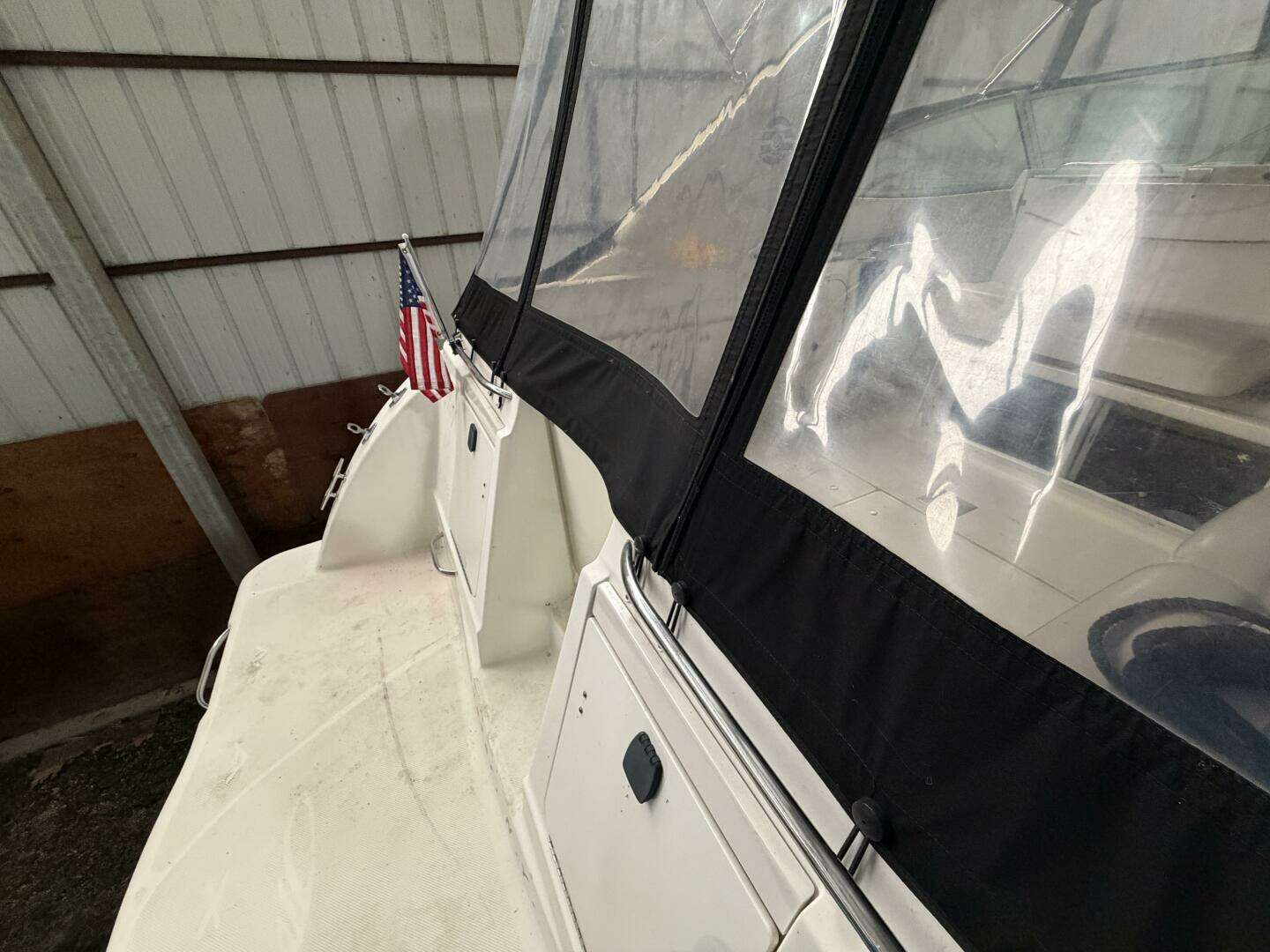 2001 Maxum 3300 SCR - Image 45