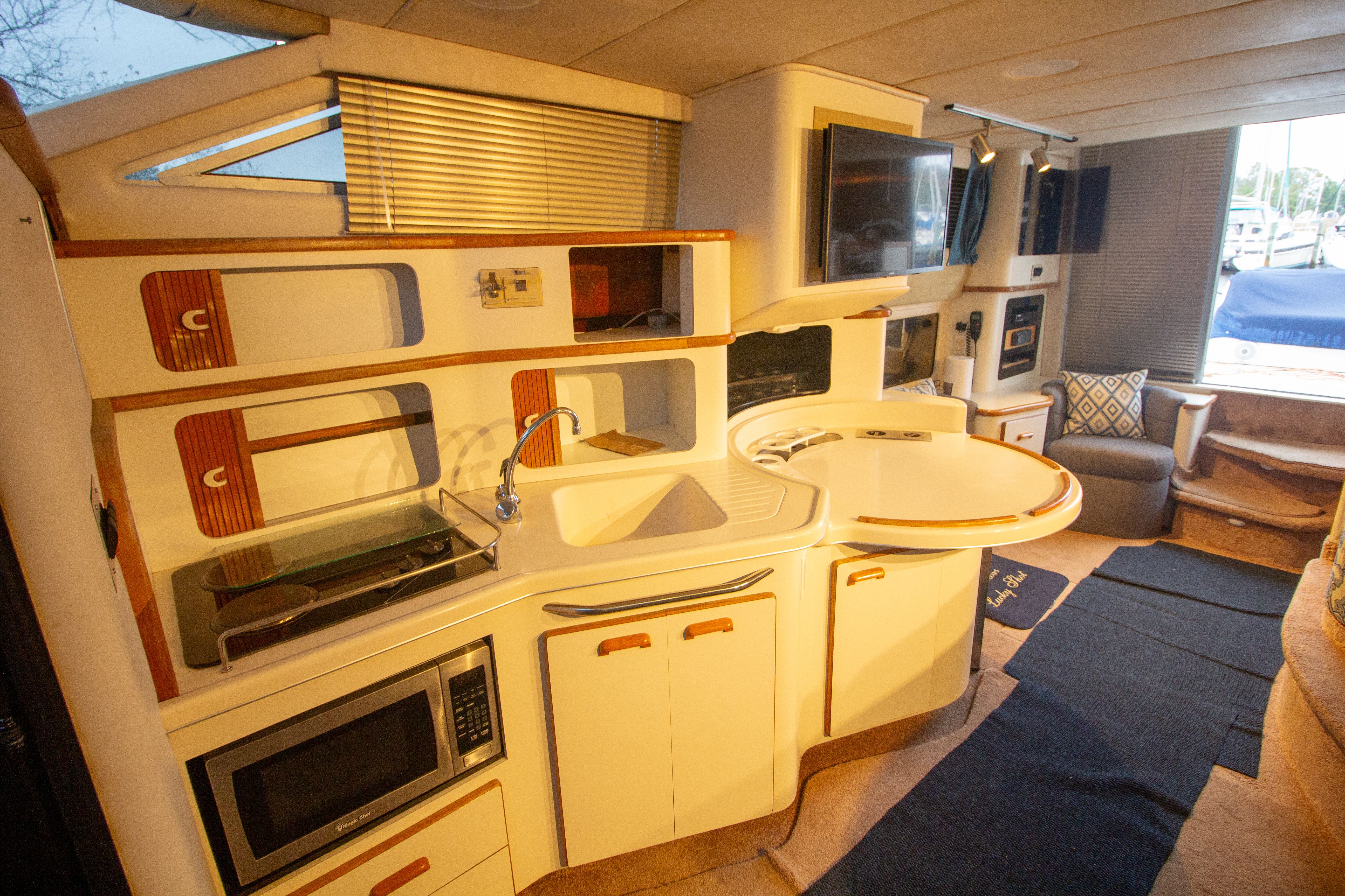 1993 Sea Ray 440 Express Bridge - 44