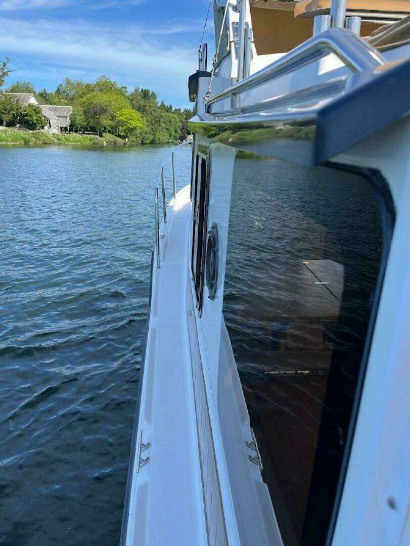 2013 Ranger Tugs R-31 CB - Image 29