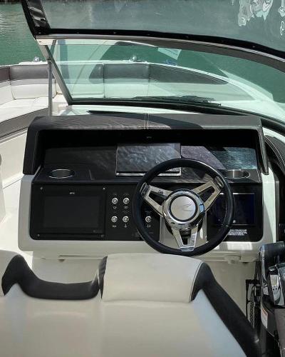 2017 Sea Ray SLX 350 - 8