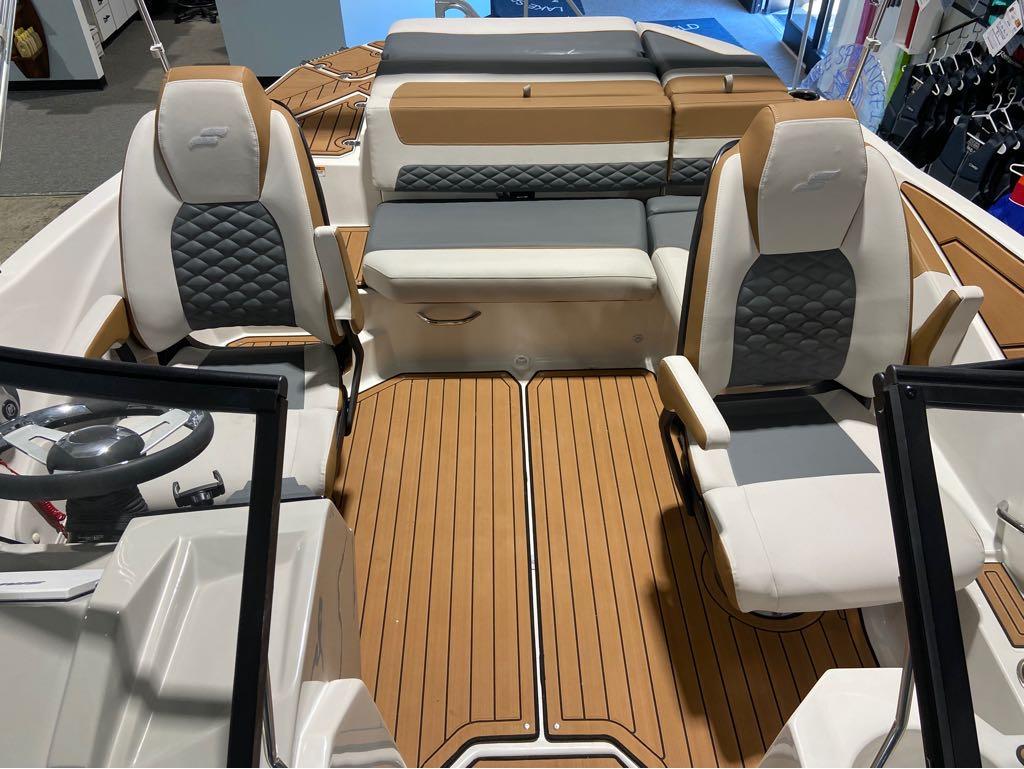 2024 Starcraft SVX 210 - 9