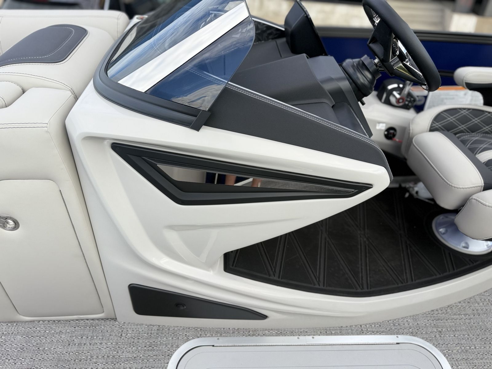 2026 Barletta Lusso L25UCA - 22