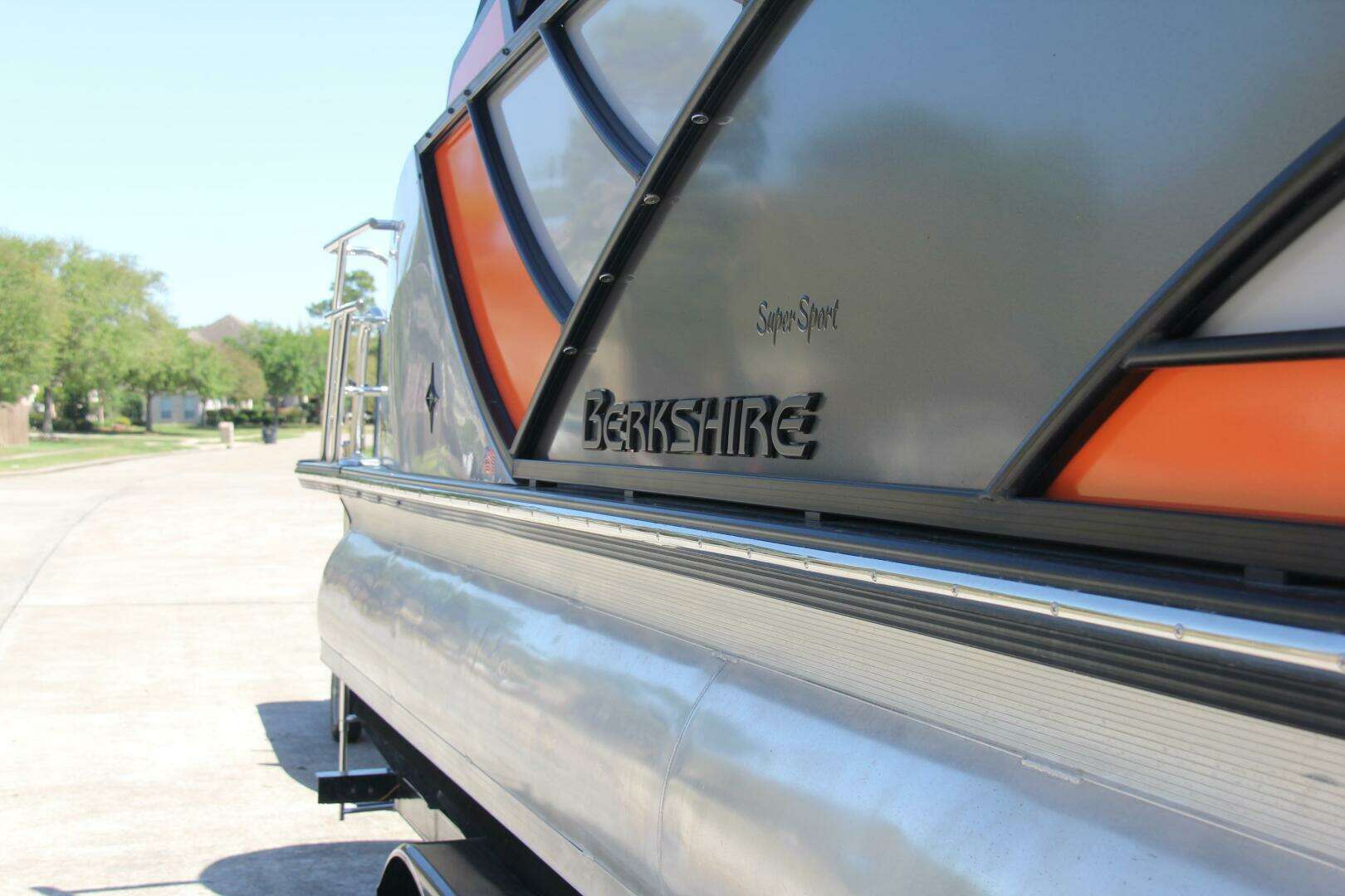2021 Berkshire 25 Sport CL - Image 74