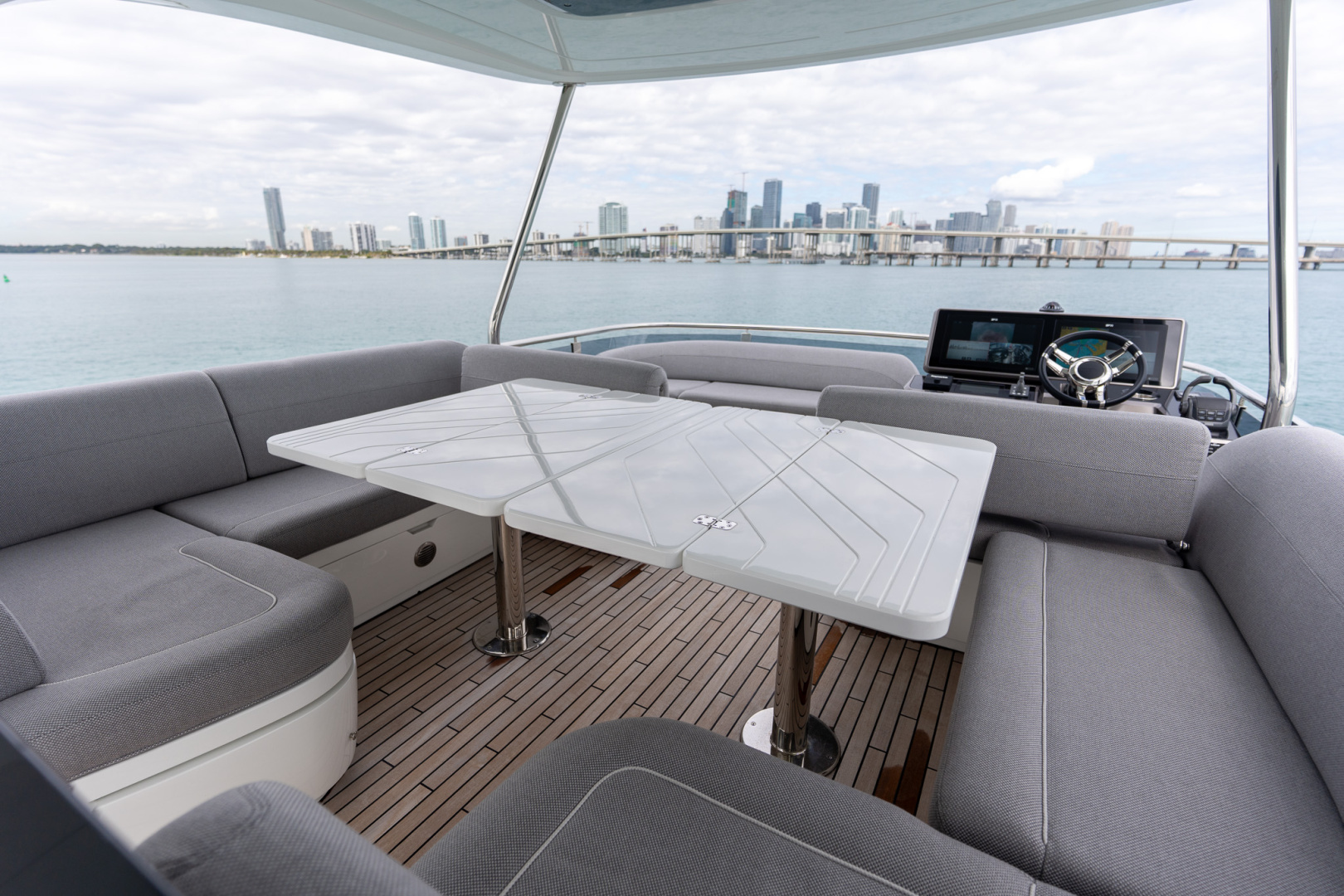 2025 Galeon 560 FLY - Image 69