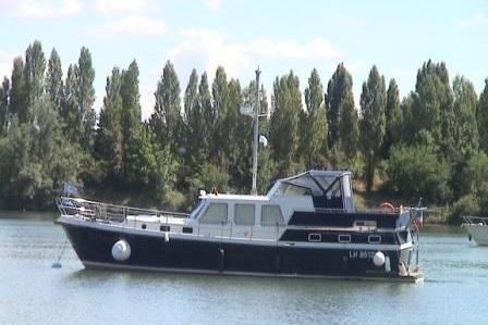 2001 Aquanaut Drifter Trawler 1250 AK