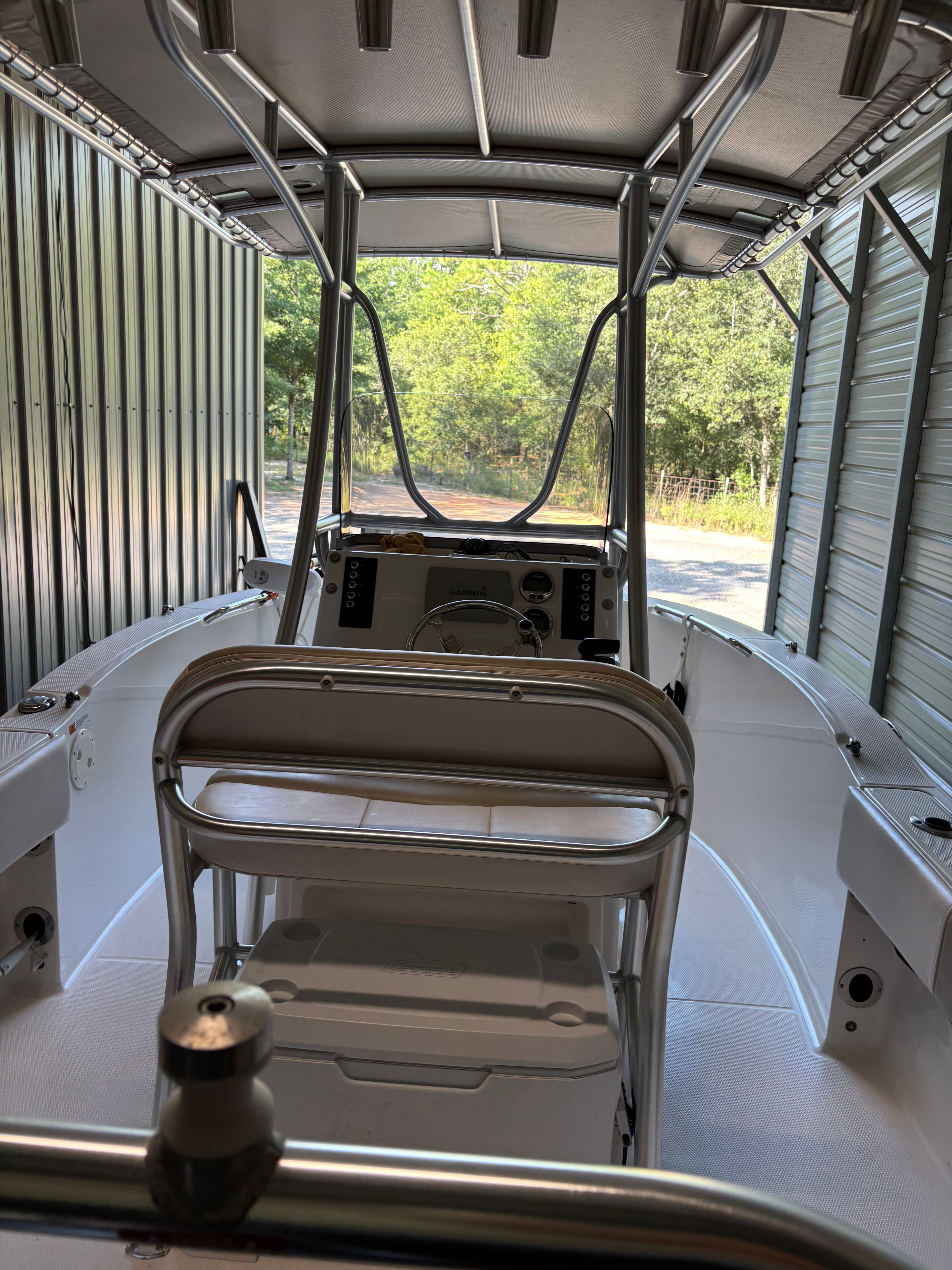 2017 Robalo R180 Center Console - 22