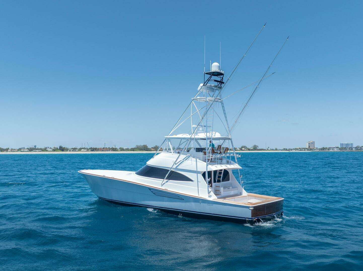 2026 Viking 74 Convertible - Image 2