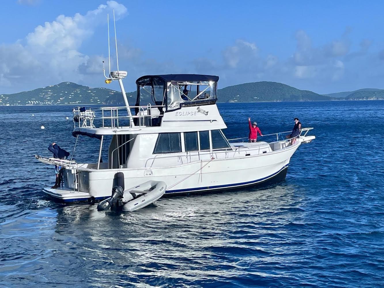 1999 Mainship 350 Trawler