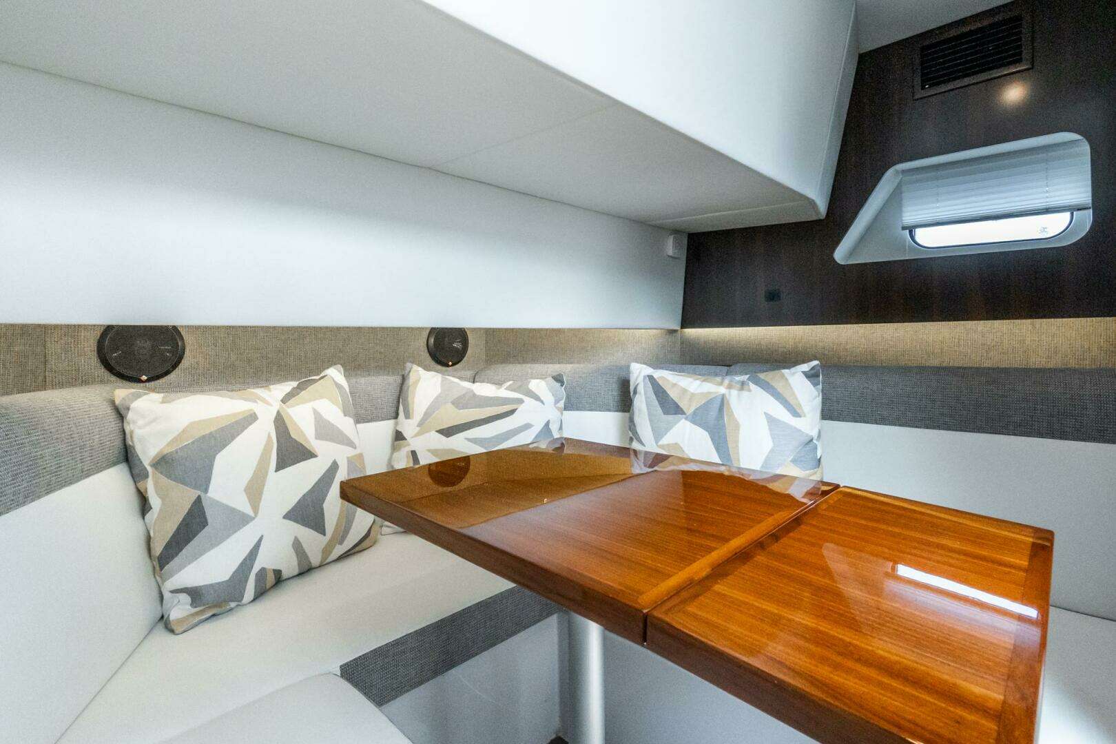 2021 Cruisers Yachts — - Image 36