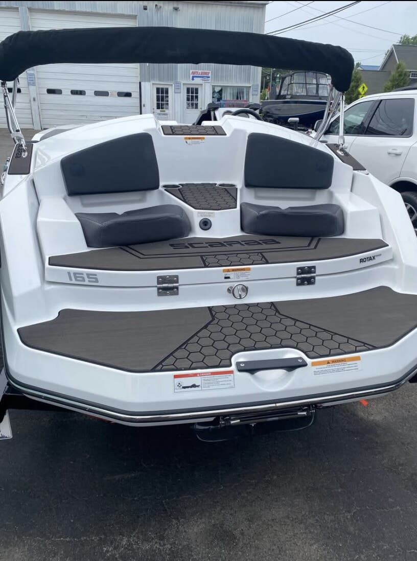 2021 Scarab 165 Series - 10