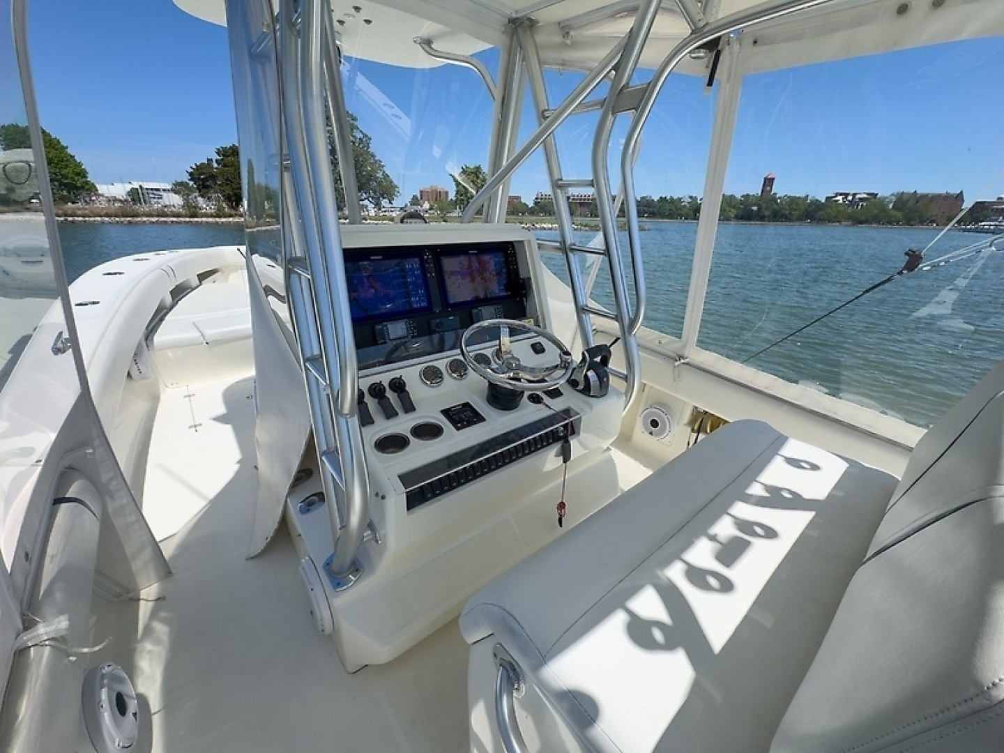 2014 SeaVee 340B - Image 7