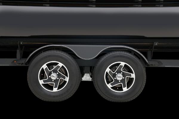2025 Ranger Reata 220FC