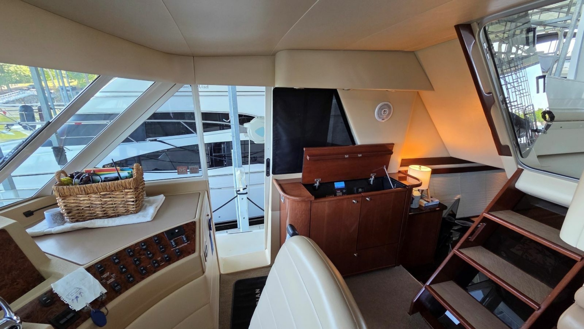 2008 Meridian 490 Pilothouse - Image 28