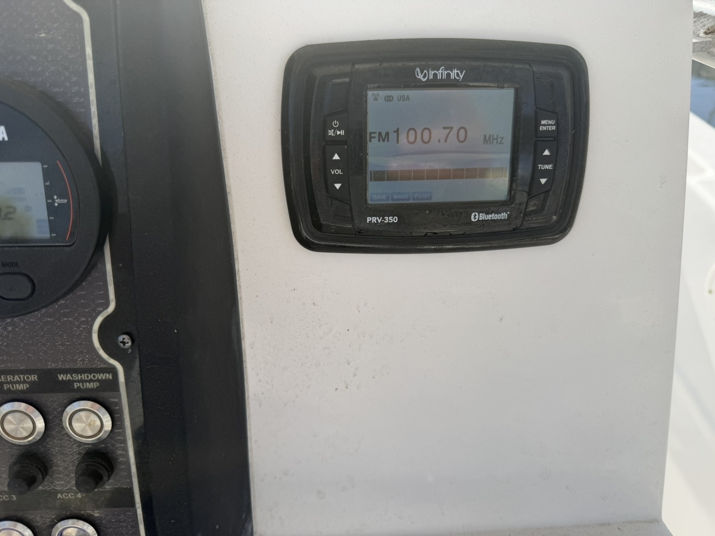 2017 Sea Fox 226 Commander - Image 10