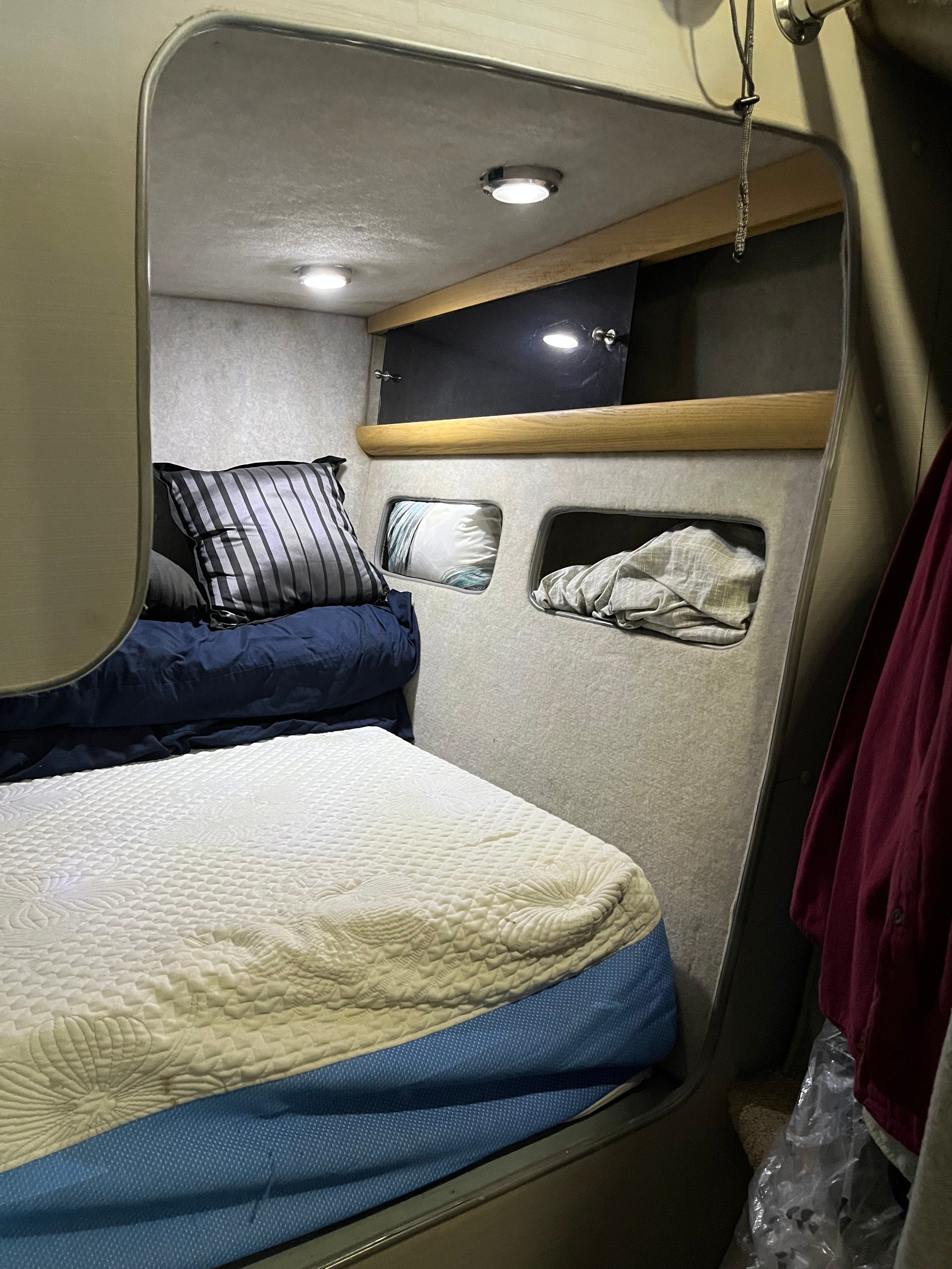 1988 Silverton 34 Express - 8