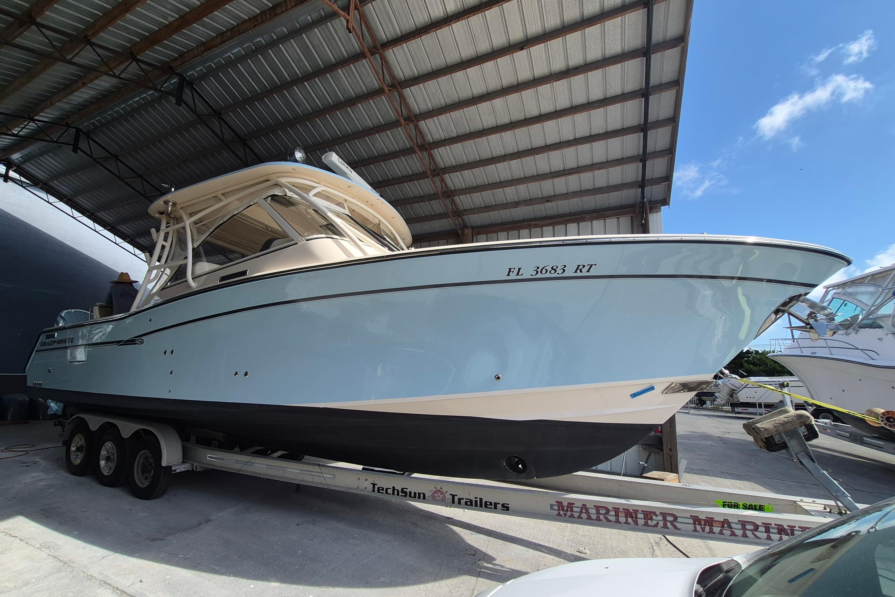 2019 Grady-White Freedom 335