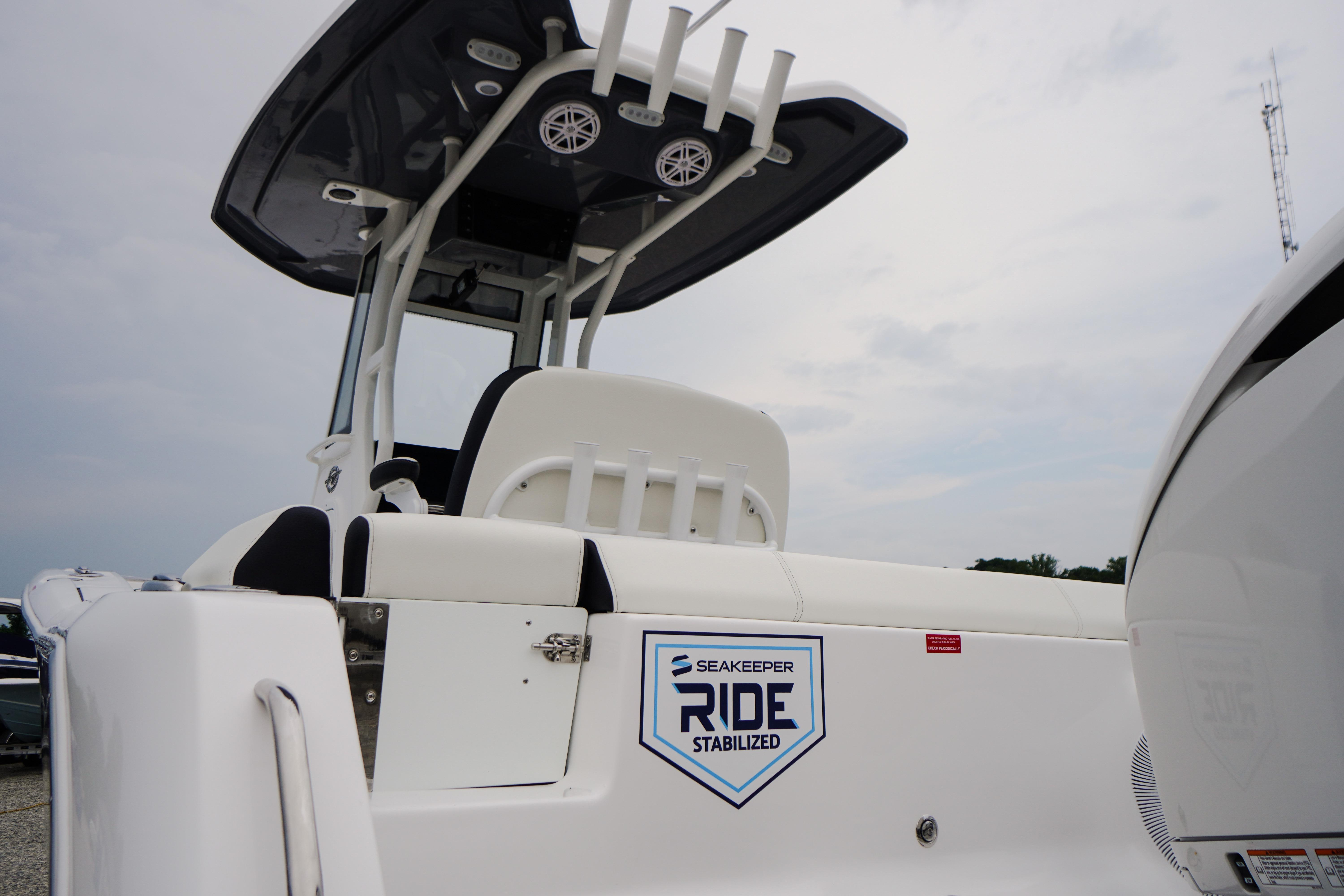 2026 Tidewater 232 SS boat featuring Seakeeper Ride stabilization technology.