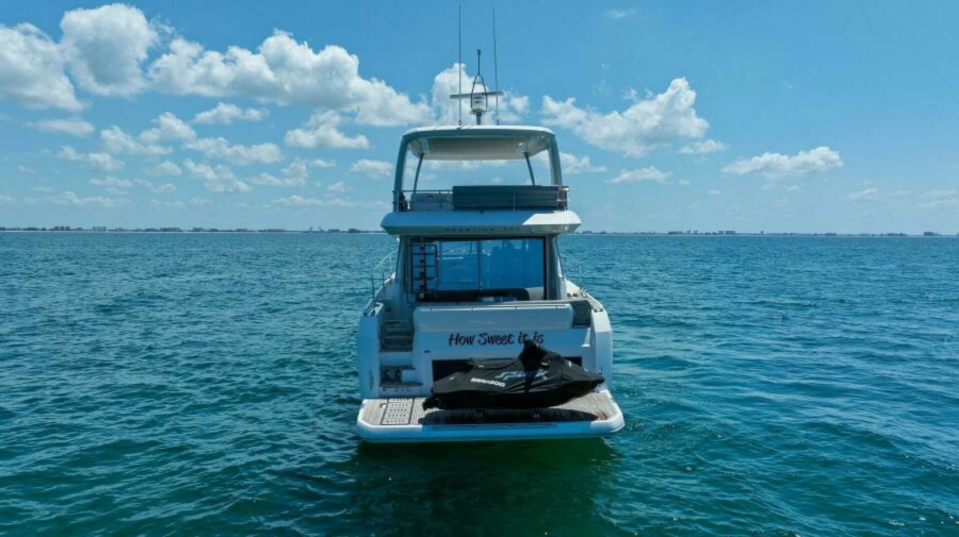 2022 Prestige 590 Flybridge - Image 68
