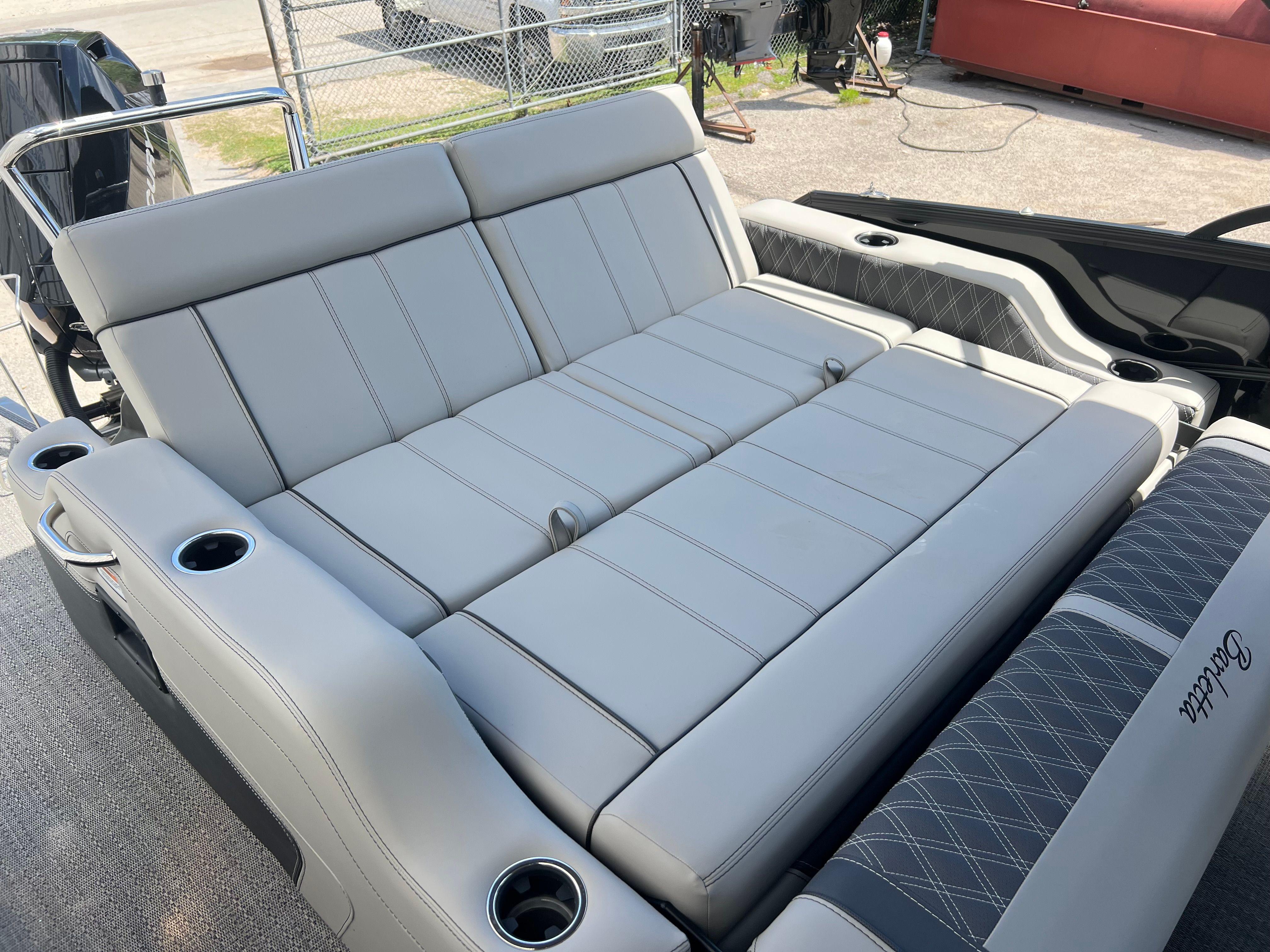 2025 BARLETTA L25UC - Image 23