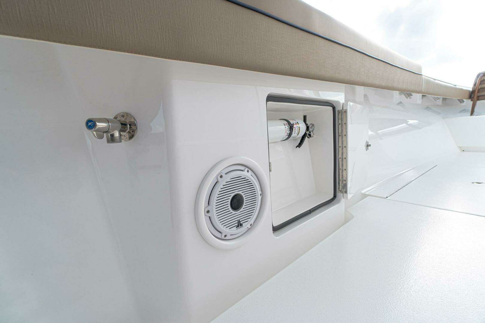 2026 Valhalla Boatworks V-41 - Image 16