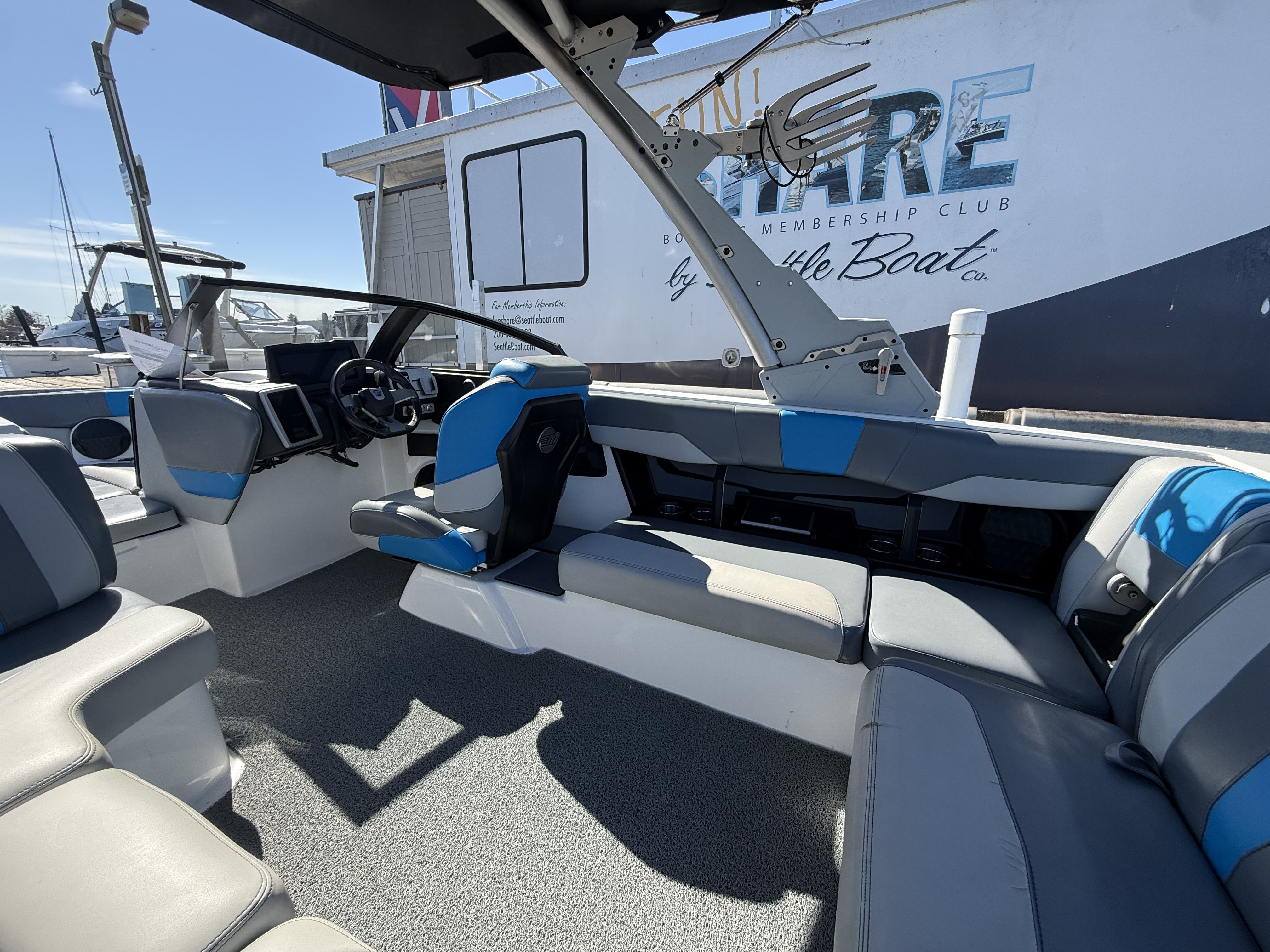 2023 Malibu Wakesetter 22 LSV - 5