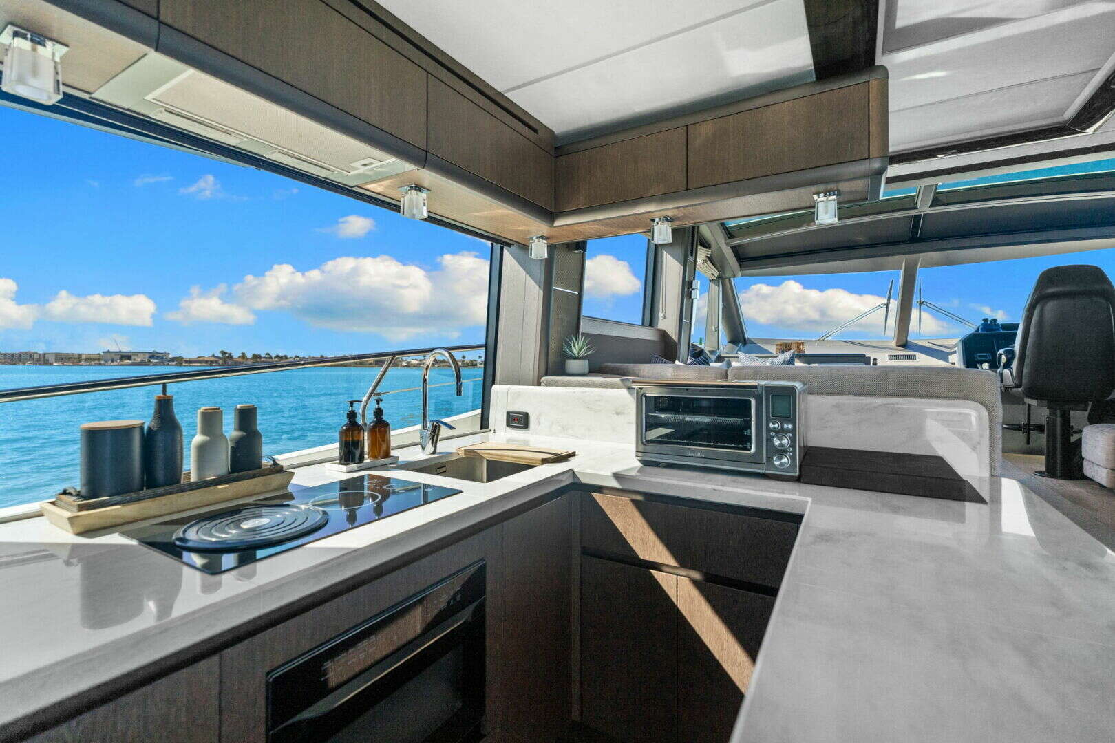 2020 Galeon 680 FLYBRIDGE - Image 33