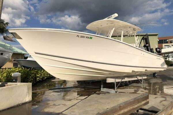 2015 Cobia 344 Center Console