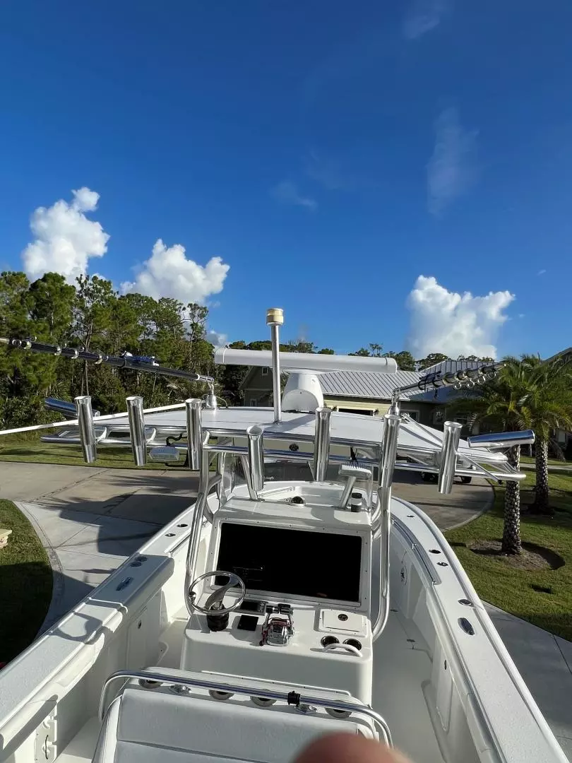 2016 Yellowfin Center Console - Image 9