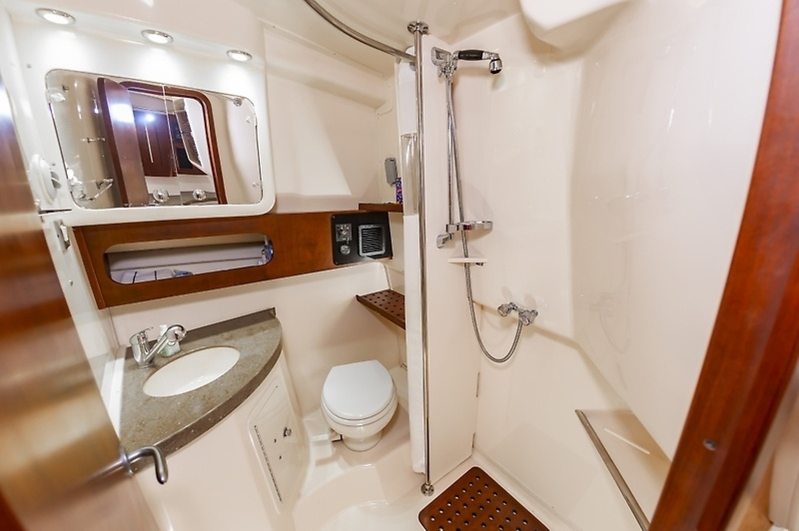 2014 Grady-White Express 370 - Image 48