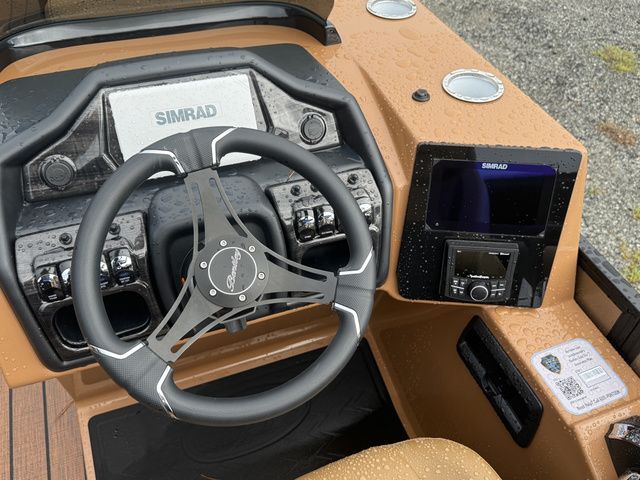 2026 Bentley Pontoons 253 Elite Swingback Quad - 7