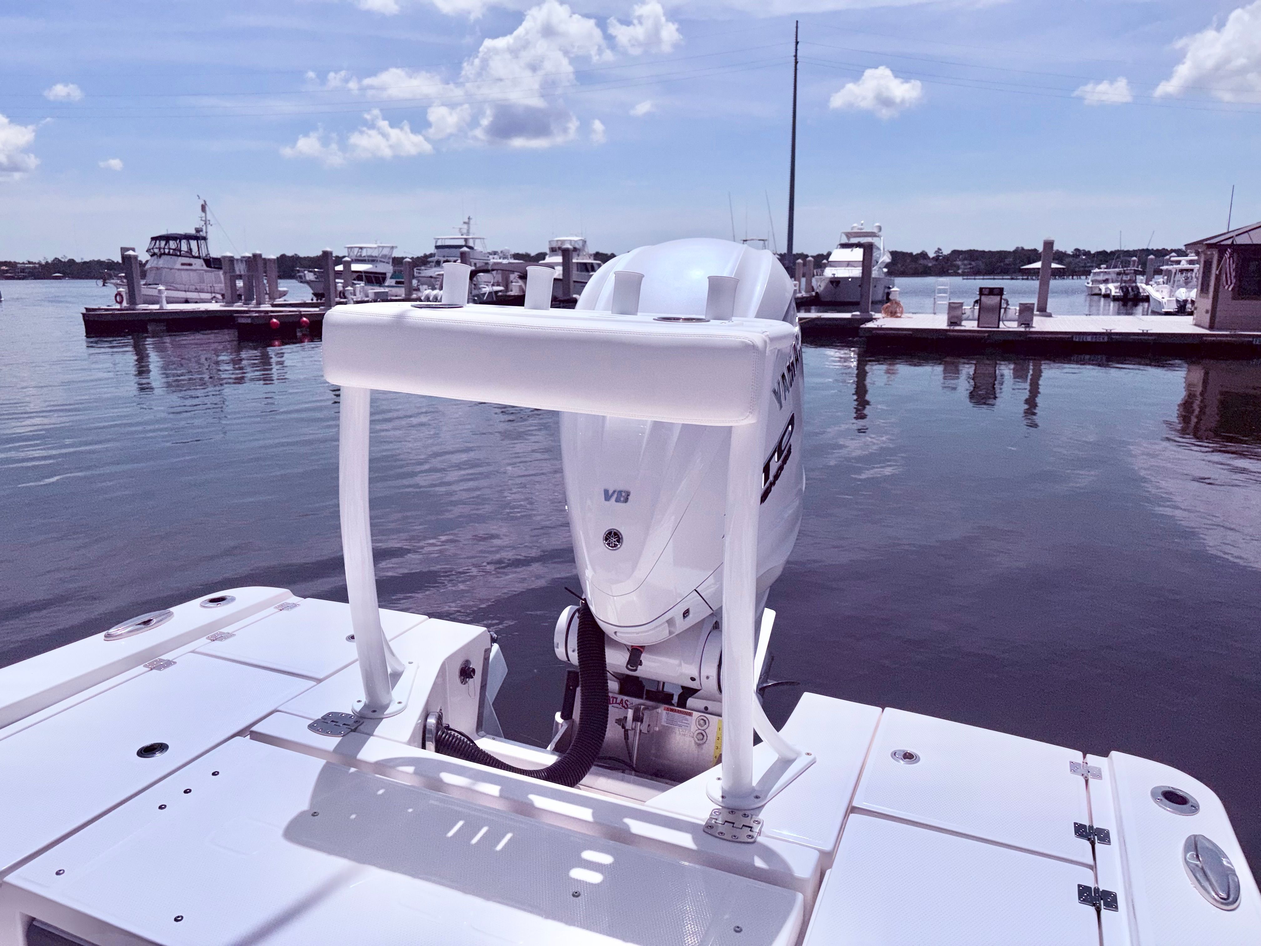 2025 Robalo 266 Cayman - 53