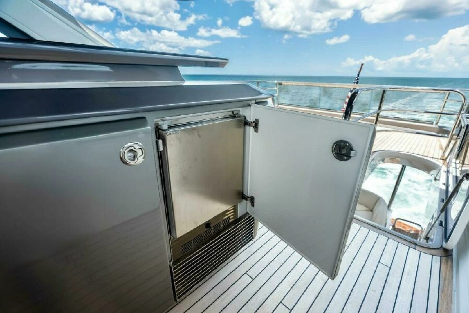 2024 Princess Y72 Motor Yacht - Image 85