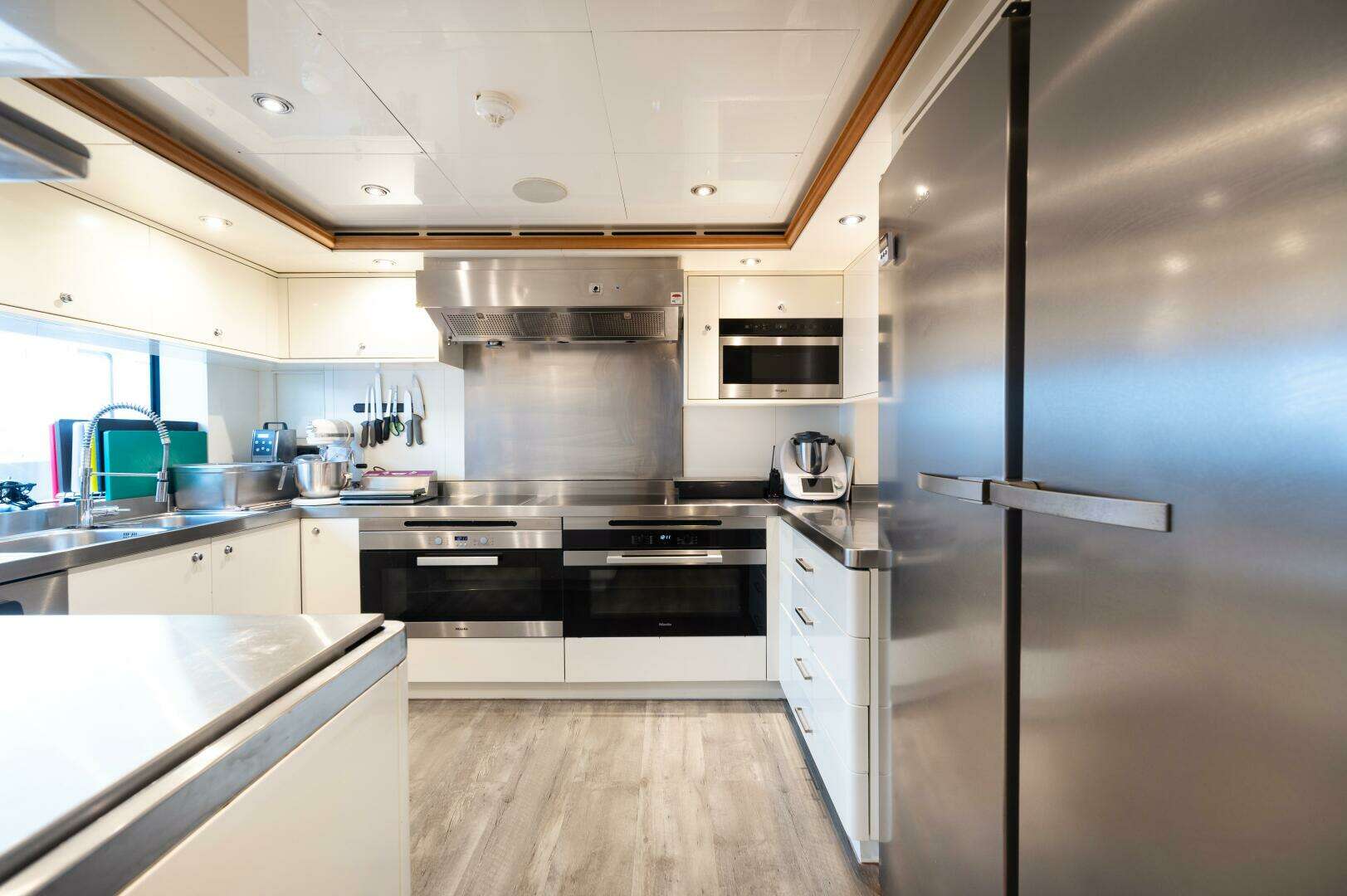 2007 CRN Pilothouse - Image 63