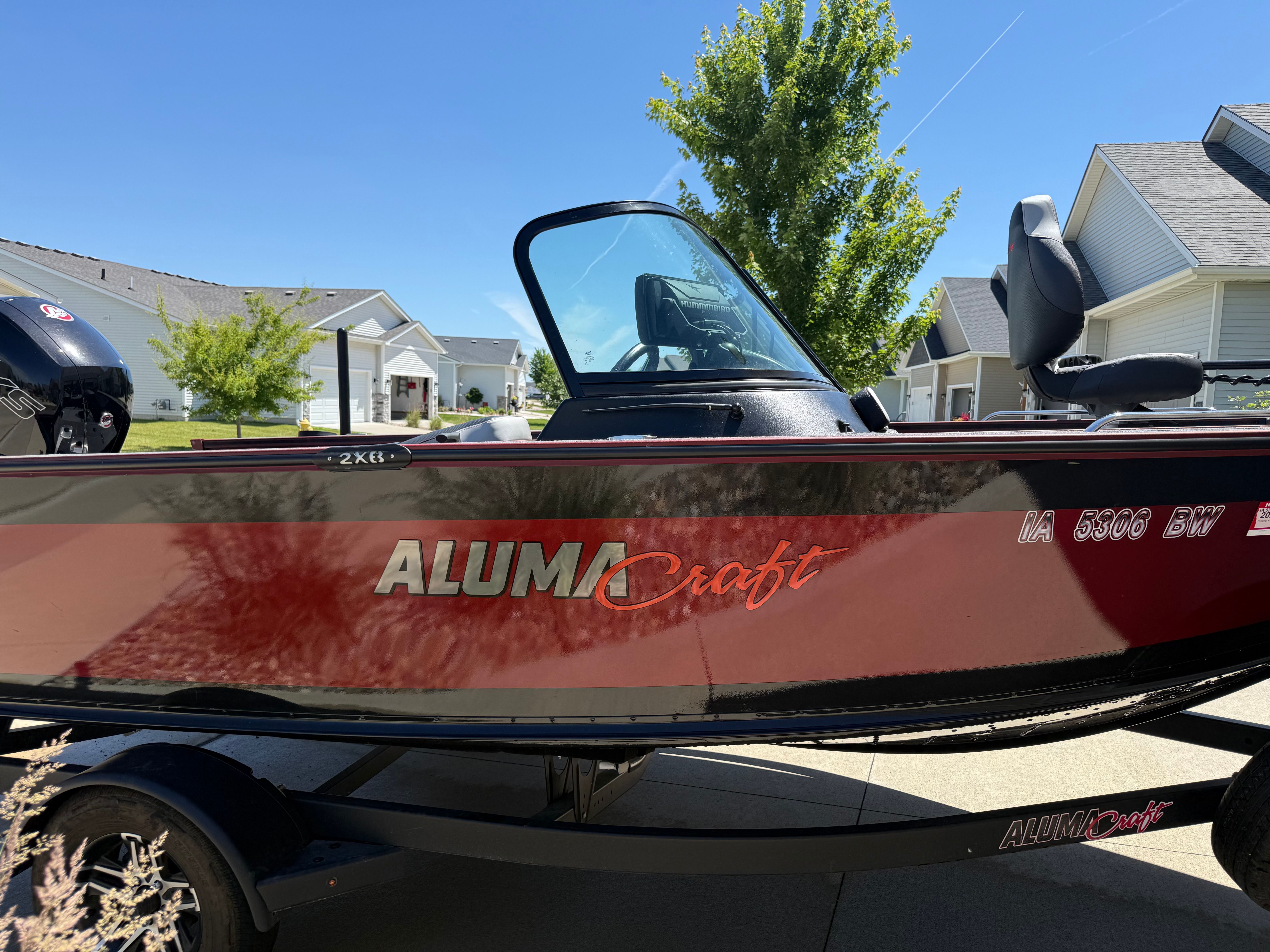 2023 Alumacraft Trophy 185