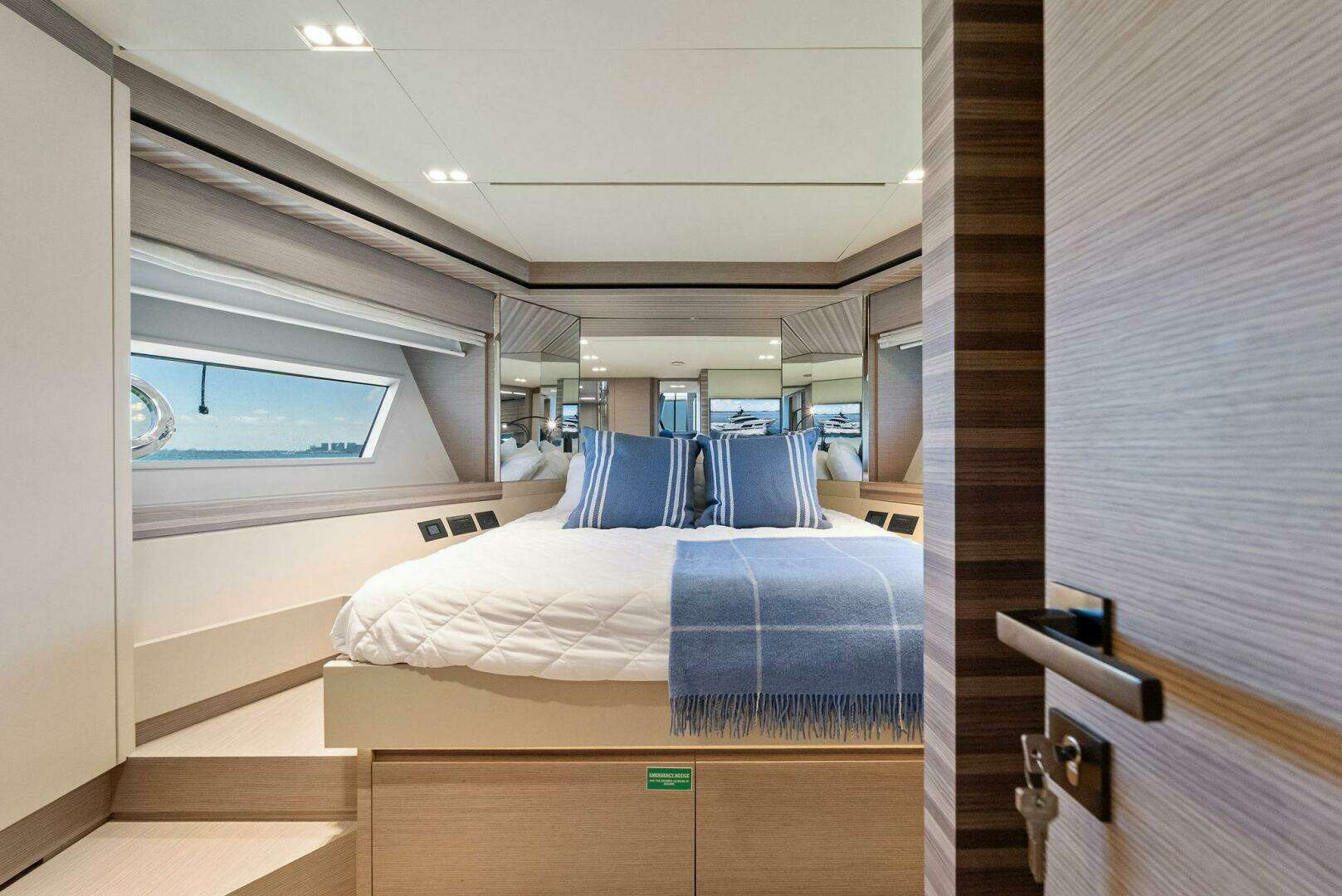 2023 Ferretti Yachts 670 - Image 59