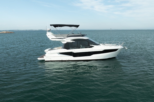 2023 Galeon 400 Flybridge