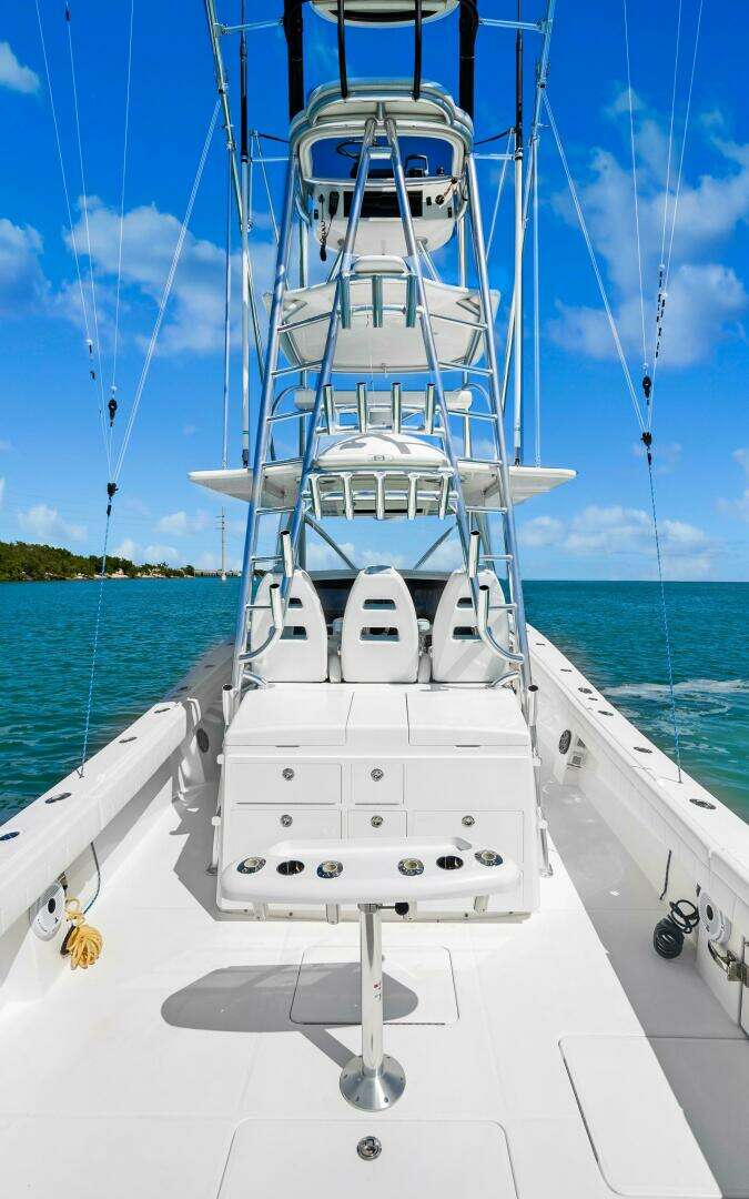 2018 Regulator 41 Center Console - Image 58