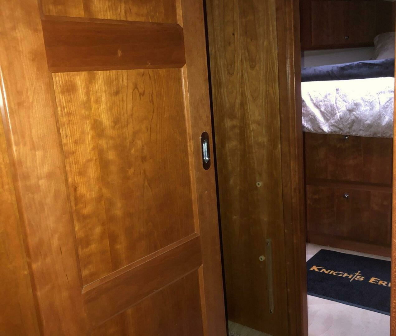 2005 Navigator 53 Classic PH - Image 24