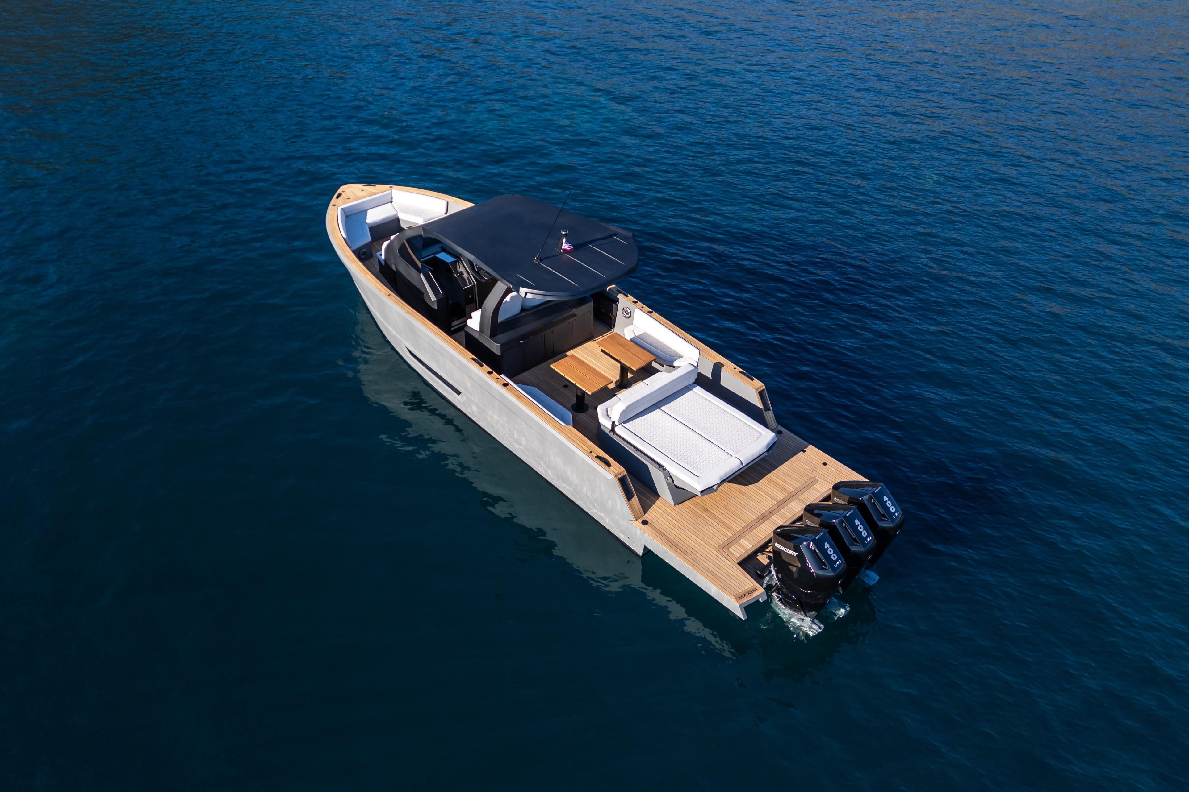 2026 Maxim Yachts 44 R