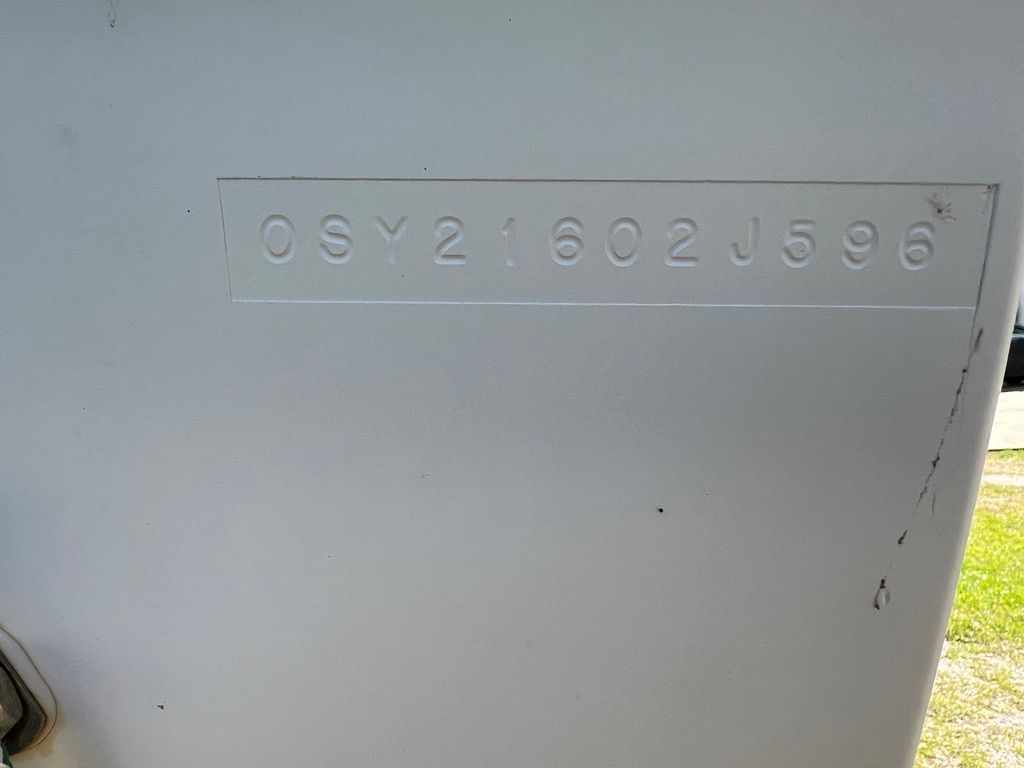 1996 Offshore Yachts Cuddy Cabin - 31
