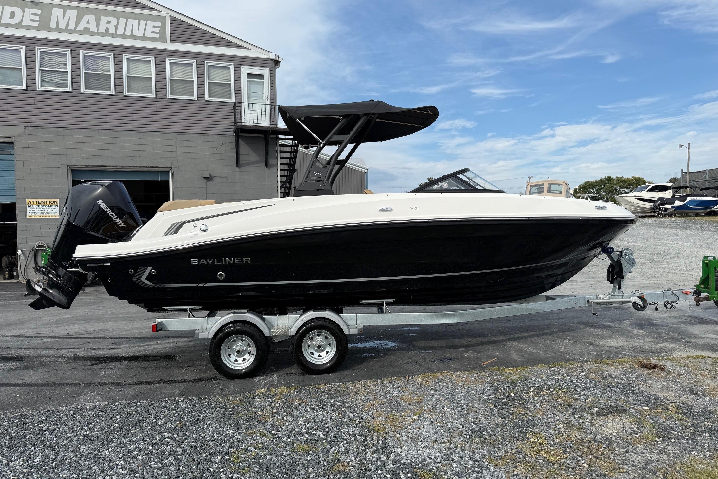 2026 Bayliner VR6 Bowrider OB