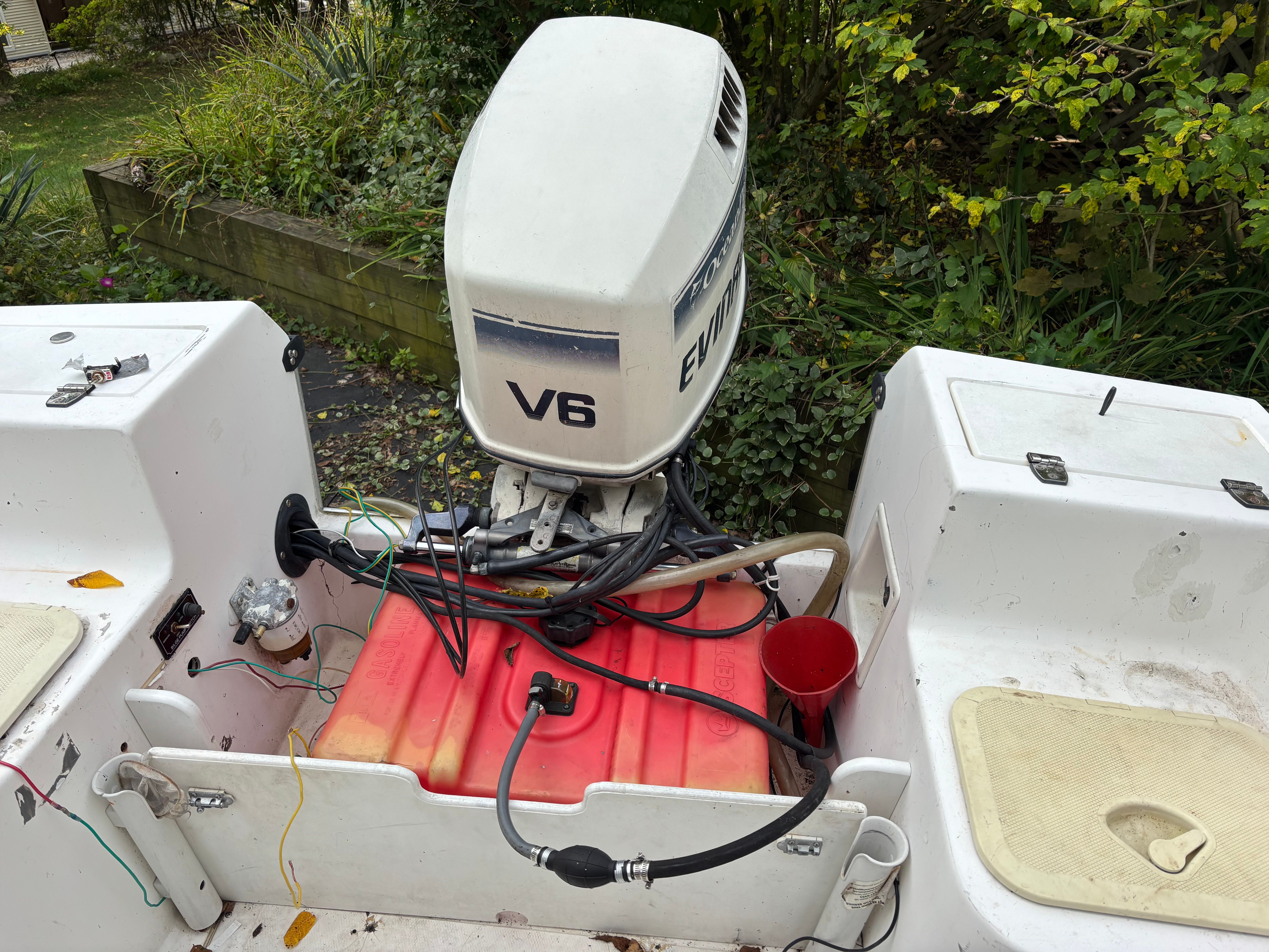 2001 Angler 204 - 7