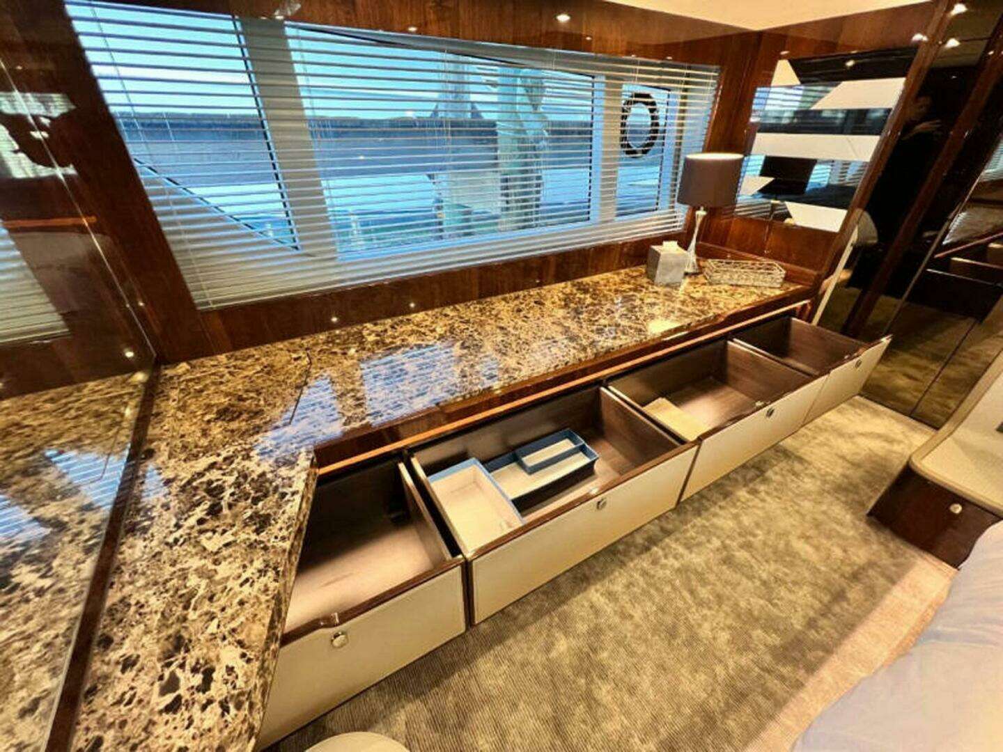 2020 Fairline Squadron - Image 44