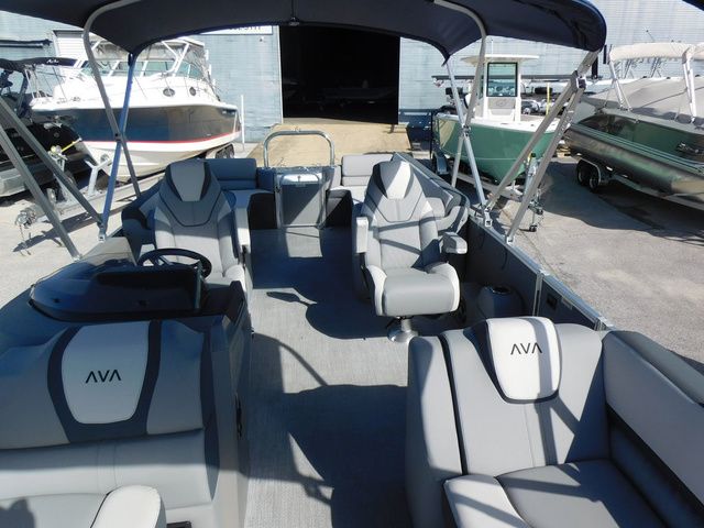 2026 Avalon Catalina Quad Lounger 25 FT - 16