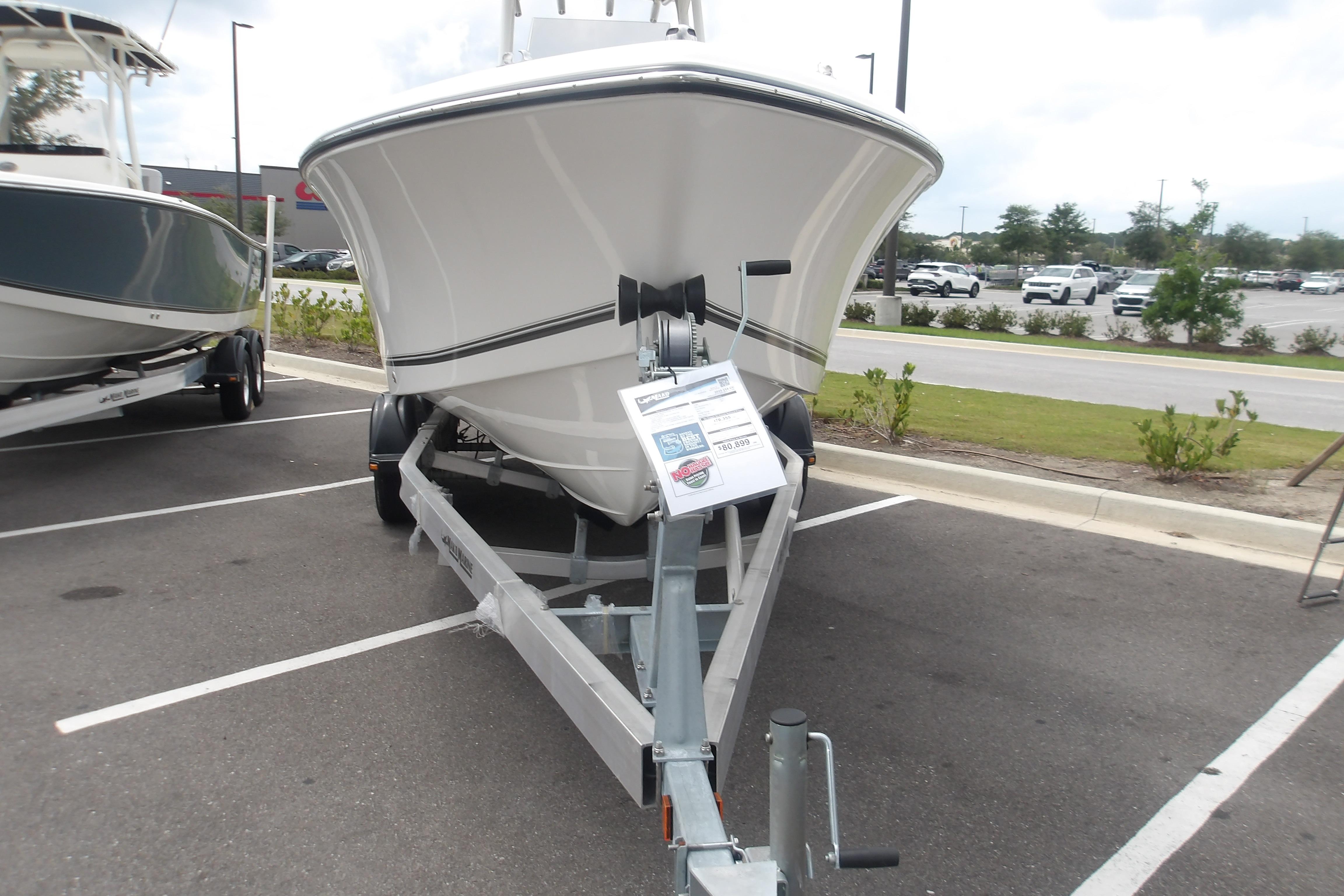 2025 Mako 214 Center Console