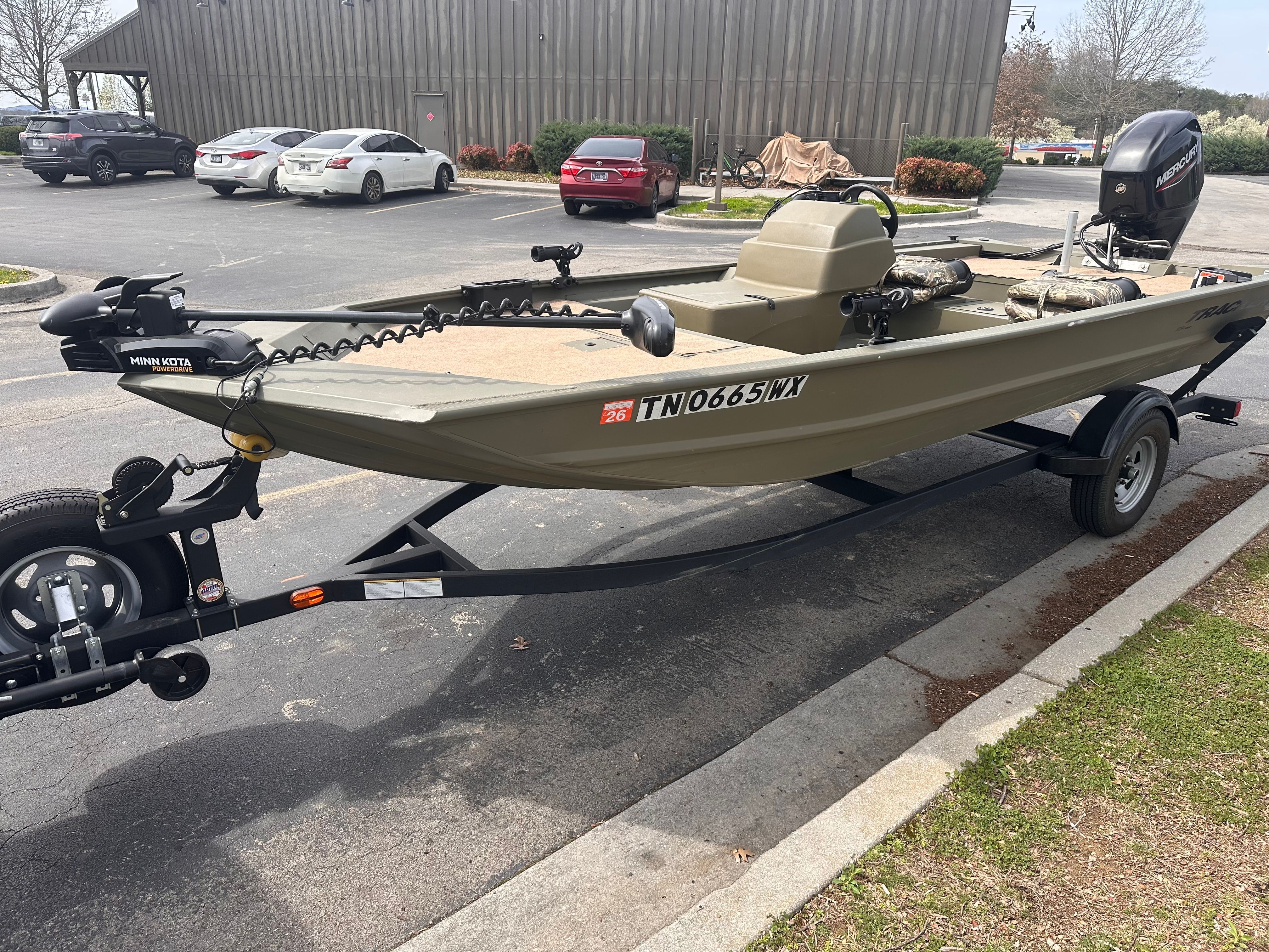 2023 Tracker Grizzly 1754 SC
