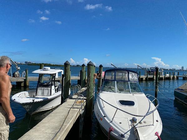 2006 Sea Ray 240 Sundancer - 27