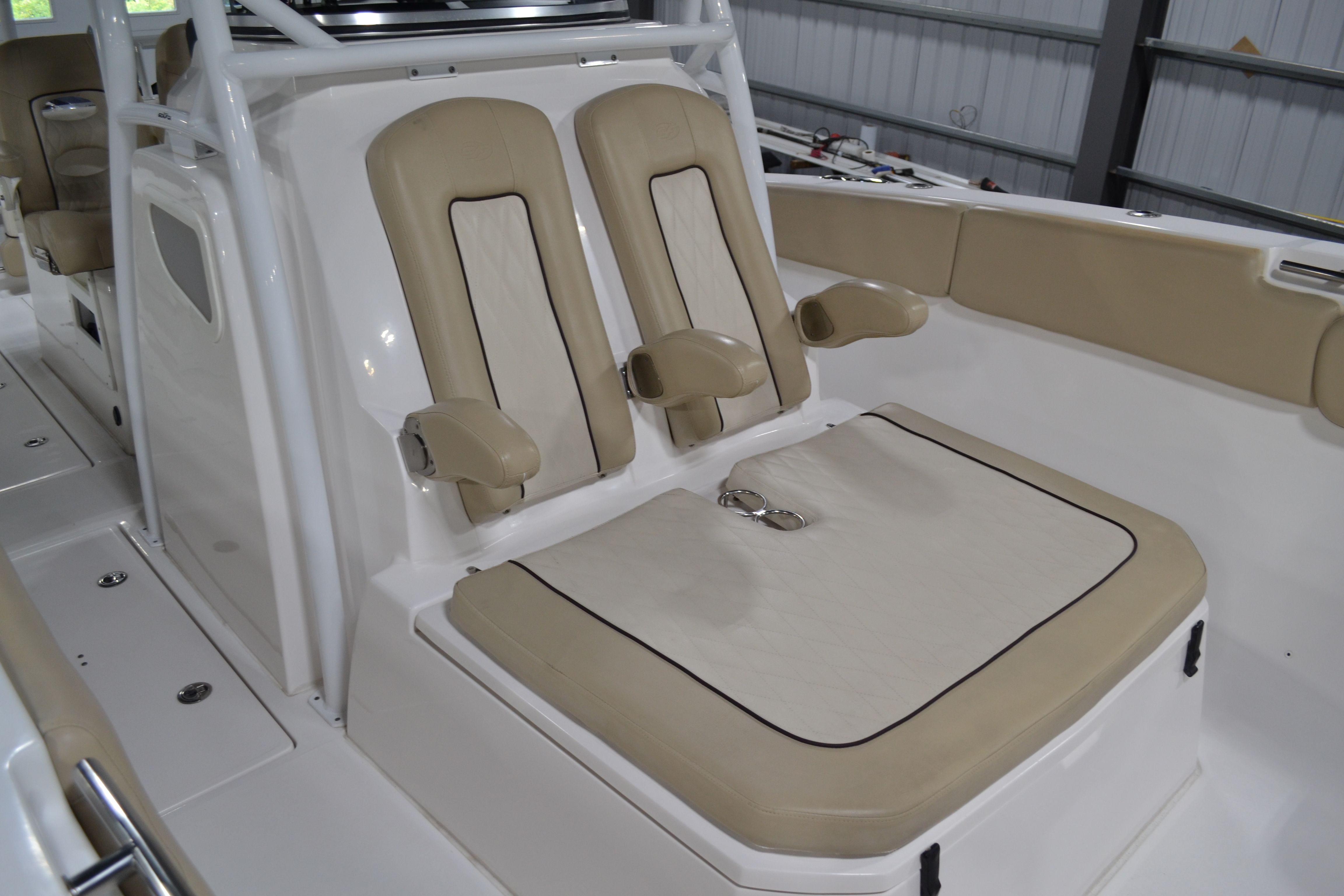 2017 Sea Fox 328 Commander - 15